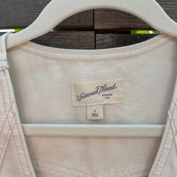 Universal Thread Cream Vest - Picture 3 of 5